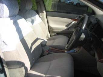 2005 Toyota Premio Pics