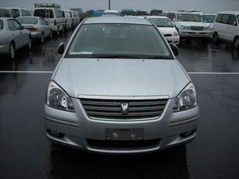 2005 Toyota Premio Photos