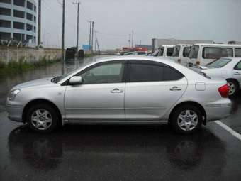 2005 Toyota Premio Photos