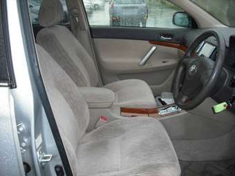 2005 Toyota Premio Wallpapers