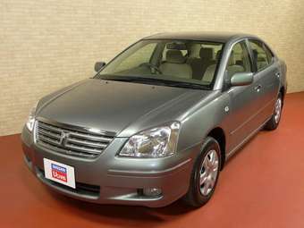 2005 Toyota Premio Photos