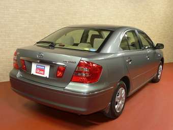 2005 Toyota Premio Photos
