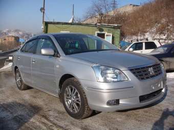 2005 Toyota Premio Pictures