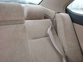 2005 Toyota Premio Photos