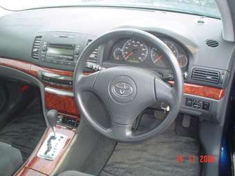 2005 Toyota Premio Pictures