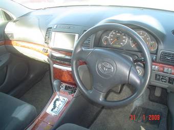 2005 Toyota Premio Pictures
