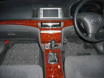 2005 Toyota Premio Images