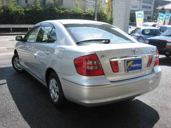 2005 Toyota Premio Pictures