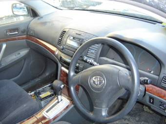 2005 Toyota Premio Pictures