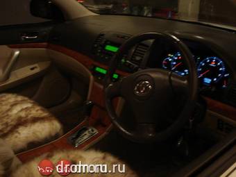 2005 Toyota Premio Images