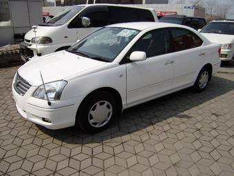 2005 Toyota Premio Photos