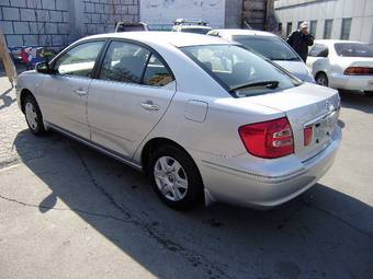 2005 Toyota Premio Pictures