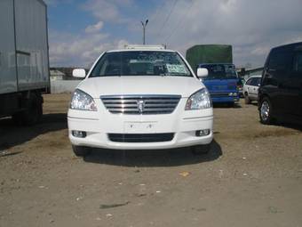 2005 Toyota Premio Pictures