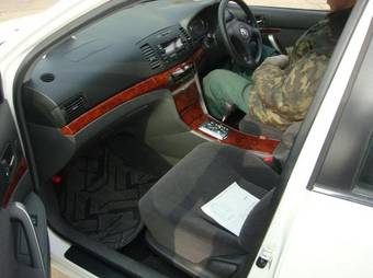 2005 Toyota Premio Pictures