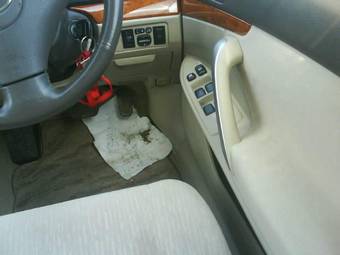 2005 Toyota Premio Pics