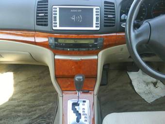 2005 Toyota Premio Photos