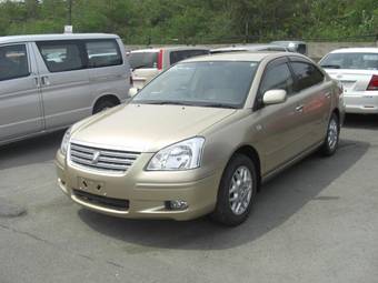 2005 Toyota Premio Photos