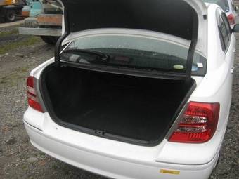 2005 Toyota Premio Pictures
