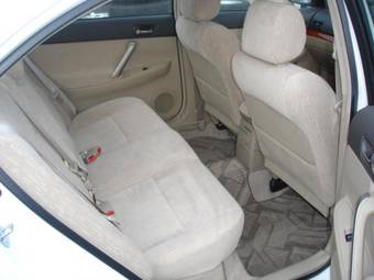 2005 Toyota Premio Pictures