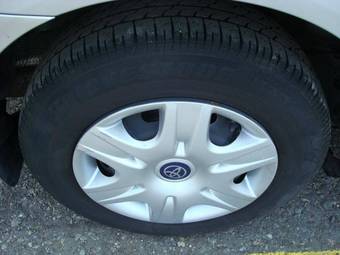 2005 Toyota Premio Pictures
