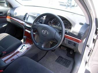 2005 Toyota Premio Wallpapers