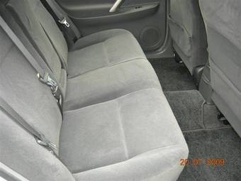 2005 Toyota Premio Photos