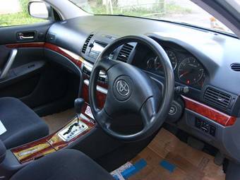 2005 Toyota Premio Photos