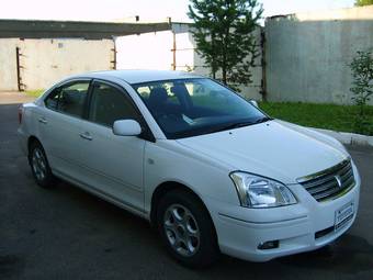 2005 Toyota Premio Photos