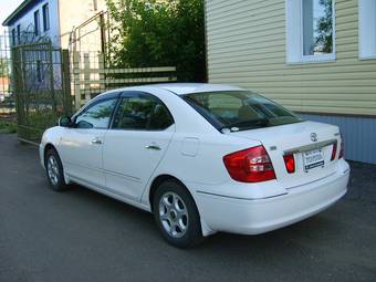 2005 Toyota Premio Photos