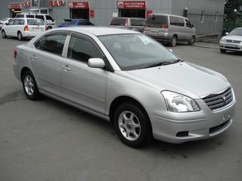 2005 Toyota Premio Photos