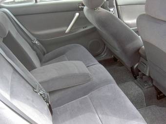 2005 Toyota Premio Pictures