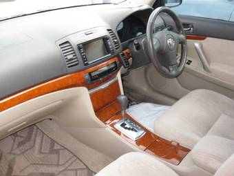 2005 Toyota Premio Pictures