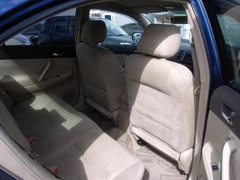 2005 Toyota Premio Photos