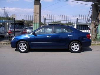 2005 Toyota Premio Photos