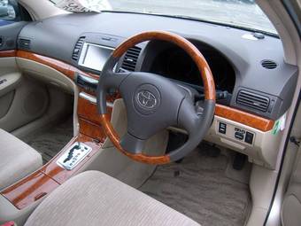 2006 Toyota Premio Pictures