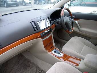 2006 Toyota Premio Photos