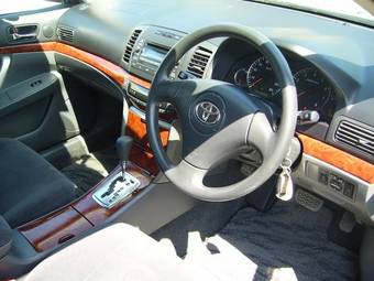 2006 Toyota Premio Photos