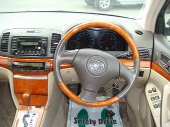 2006 Toyota Premio Pictures