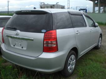 2006 Toyota Premio Pictures