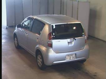 2006 Toyota Premio Pictures