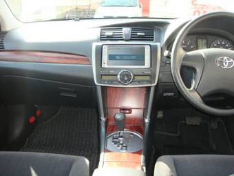 2008 Toyota Premio Pictures