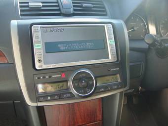 2008 Toyota Premio Pictures