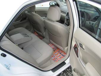 2010 Toyota Premio Pics