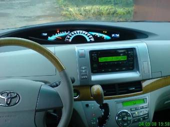 2008 Toyota Previa Pictures