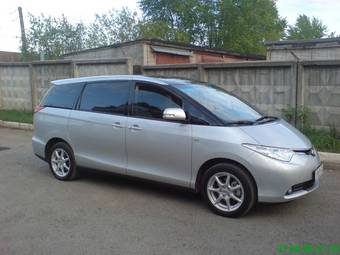 2008 Toyota Previa Photos