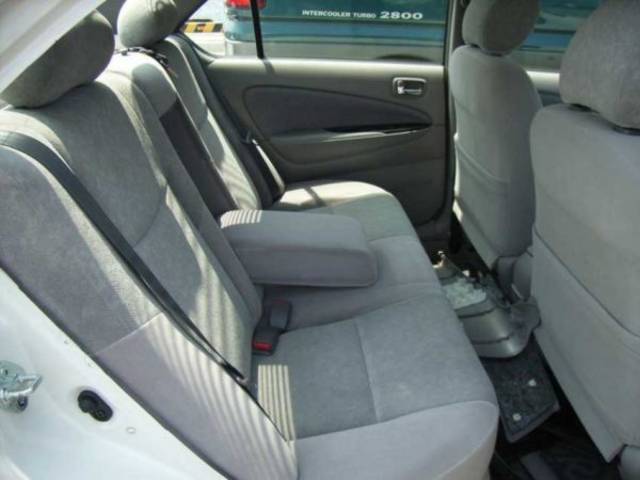 2000 Toyota Prius