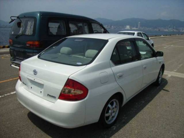 2000 Toyota Prius