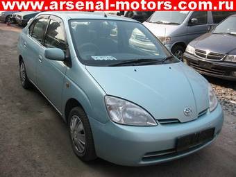 2000 Toyota Prius Pictures