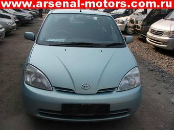 2000 Toyota Prius Photos