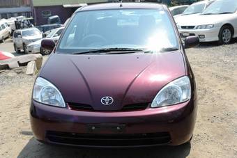 2001 Toyota Prius Pictures